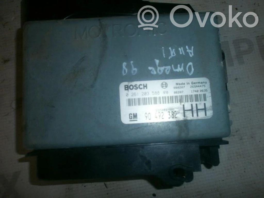 Opel Omega B1 Engine control unit/module 