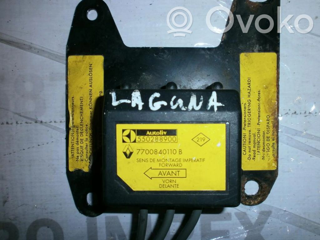 Renault Laguna I Airbag control unit/module 