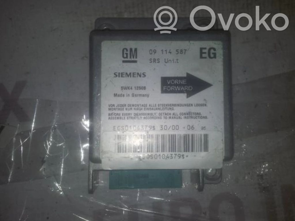 Opel Combo B Airbag control unit/module 