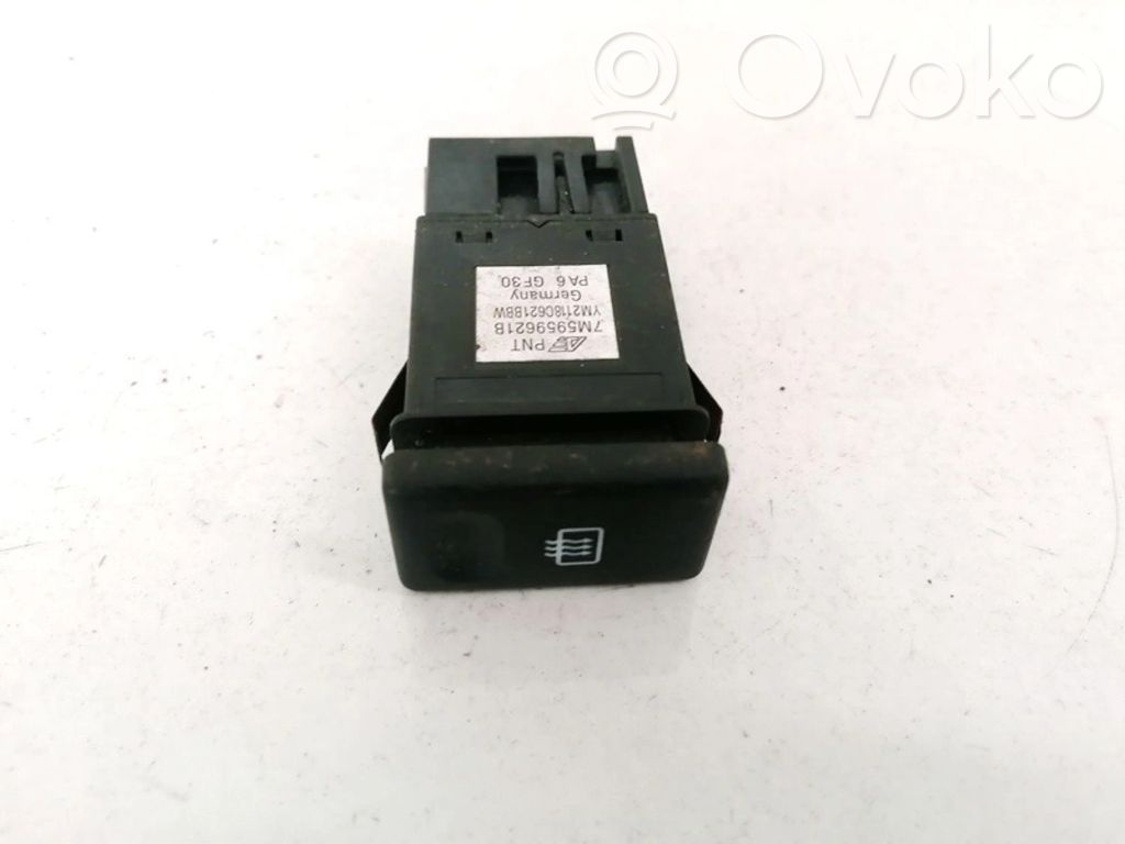 Windscreen/window heater switch   7M5959621B,YM2118C621BBW,7M5959621B,YM2118C621BBW