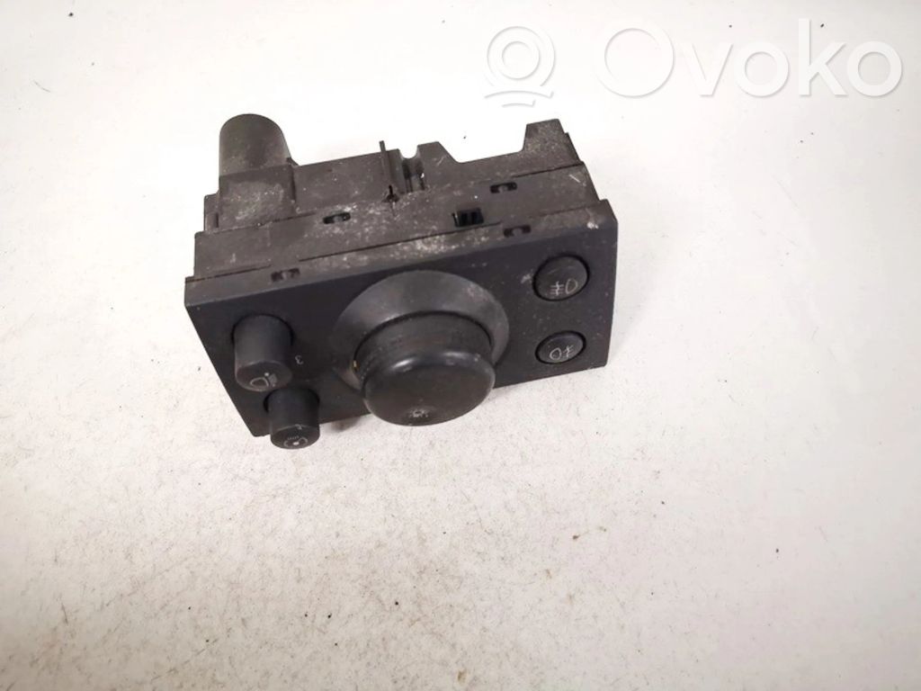 Light switch   13230798DB,04060051,04060051,13230798DB