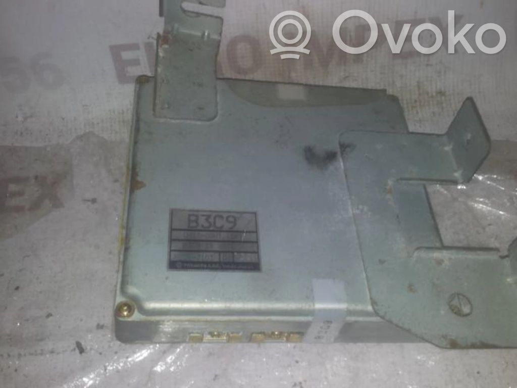 Mazda 121 Engine control unit/module 