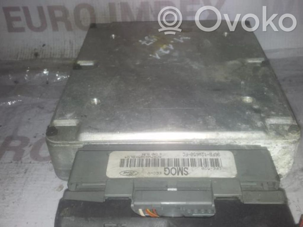 Mazda 121 SM Unidad de control/módulo del motor 