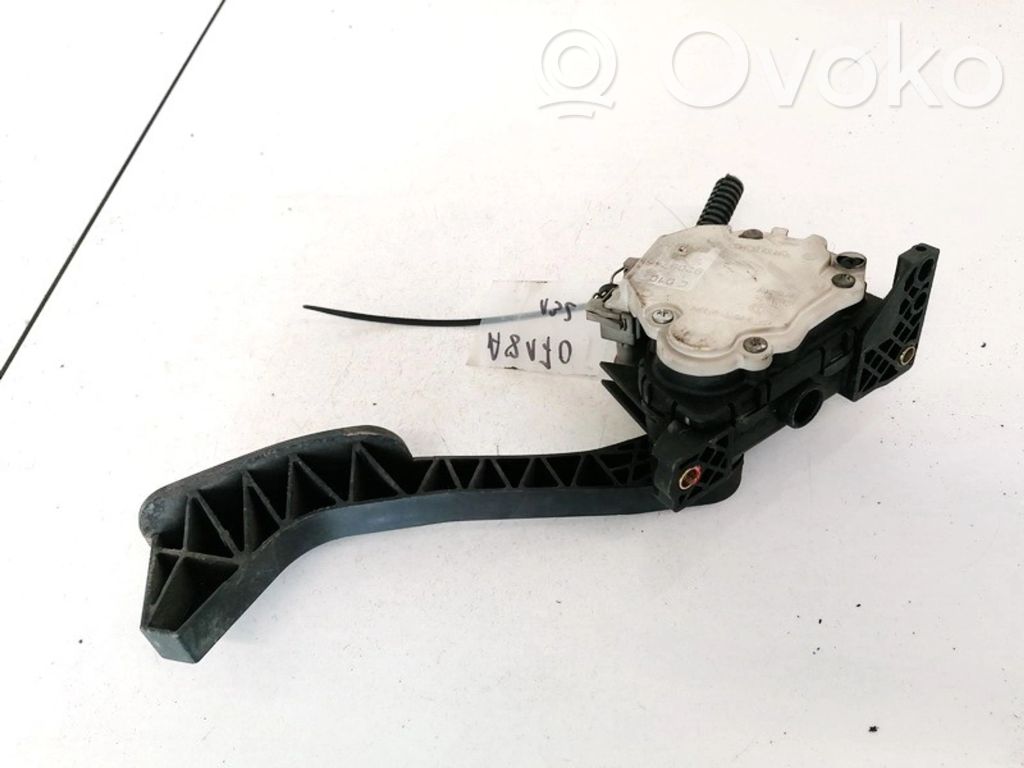 Volvo S70  V70  V70 XC Pedał gazu / przyspieszenia 
