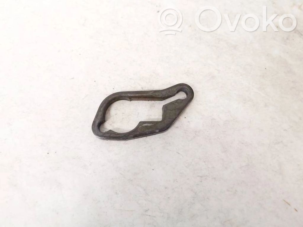 Abrazadera del inyector de combustible