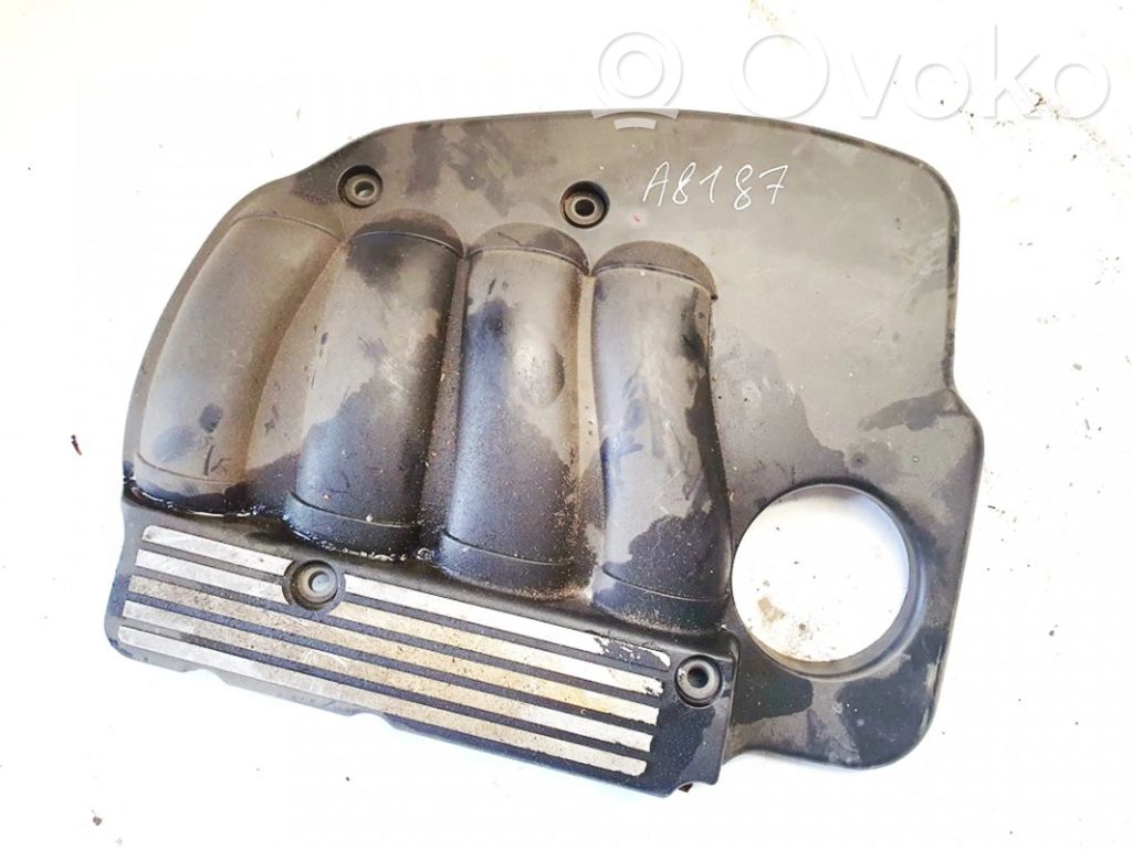 BMW 3 E90 E91 Engine cover (trim) 