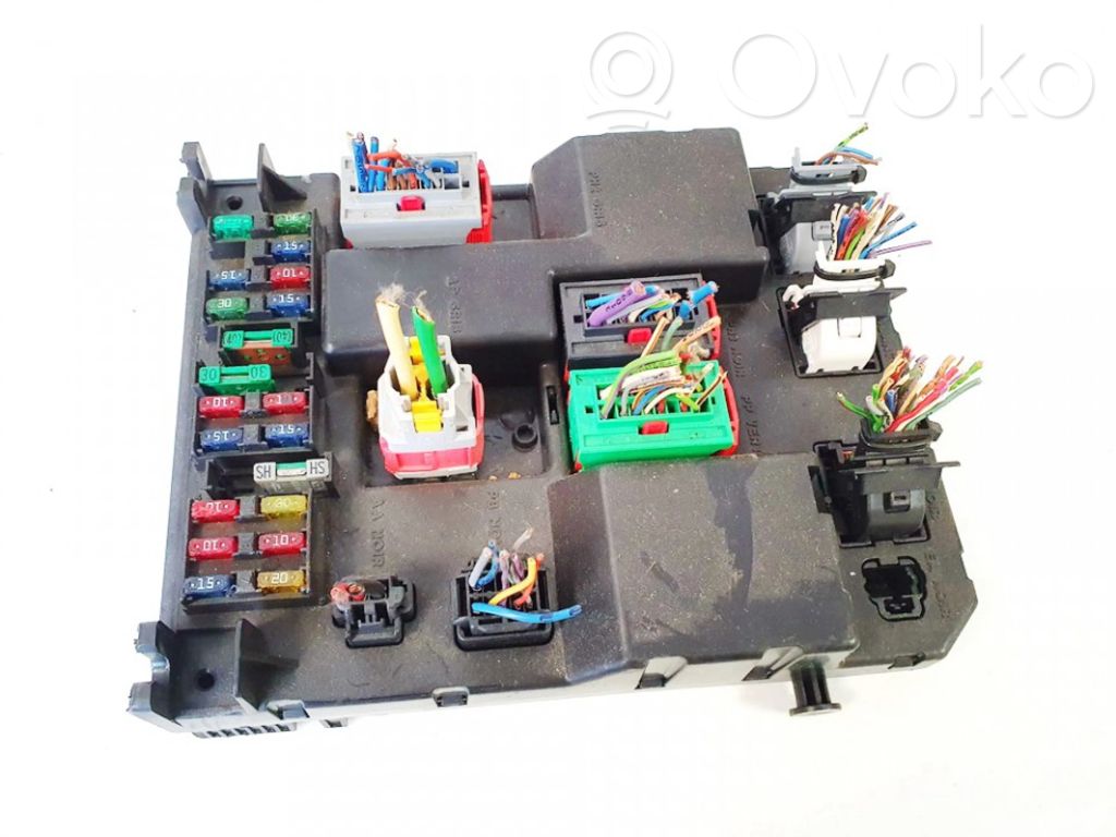 Peugeot 307 Juego de caja de fusibles 