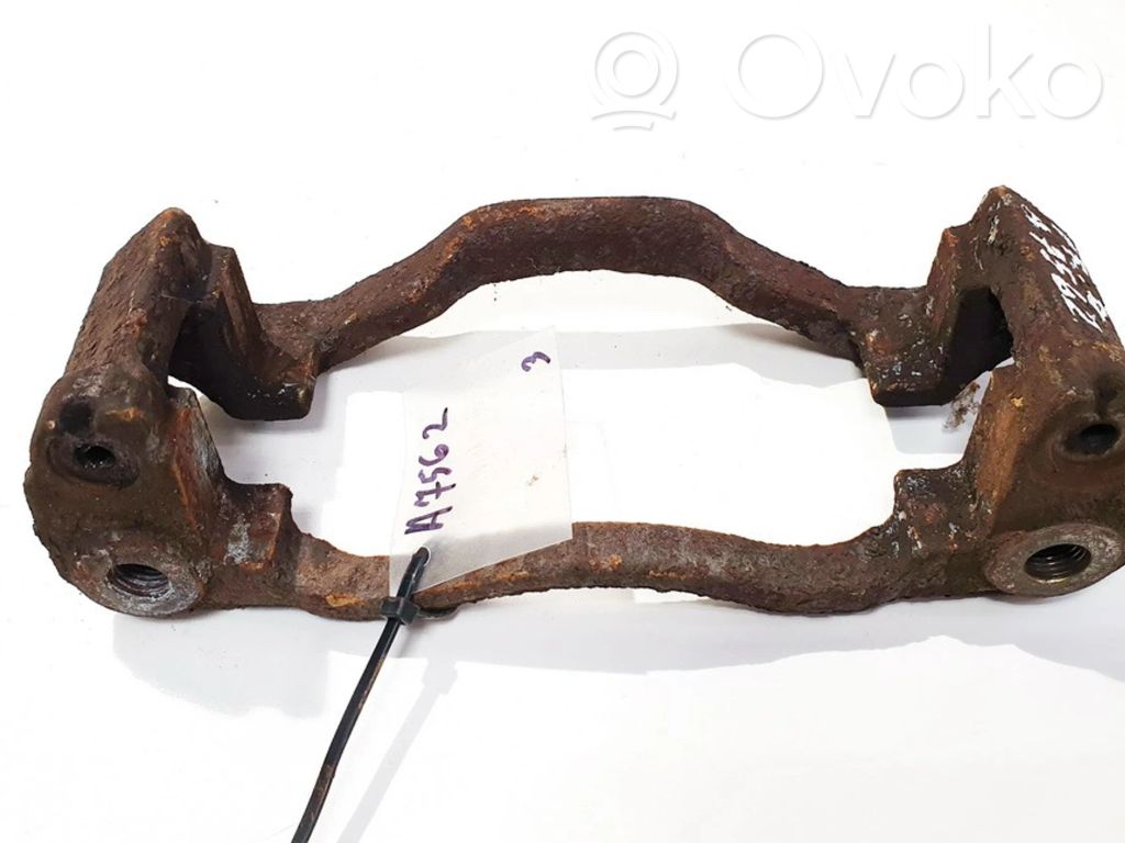 Étrier de frein avant