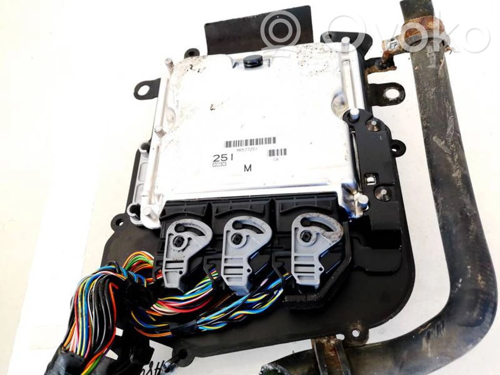 Mitsubishi Space Star Engine control unit/module 