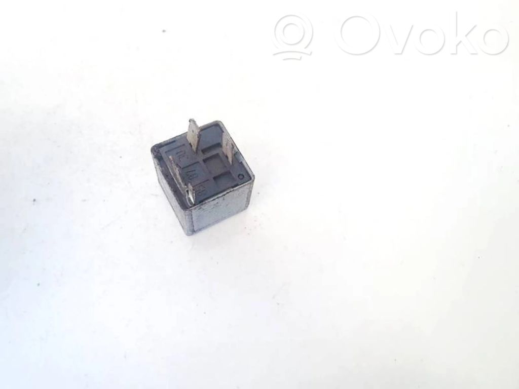 Otros relés   2S7T14B192AA,V23136B1X66,2S7T14B192AA,BUTZA,V23136B1X66
