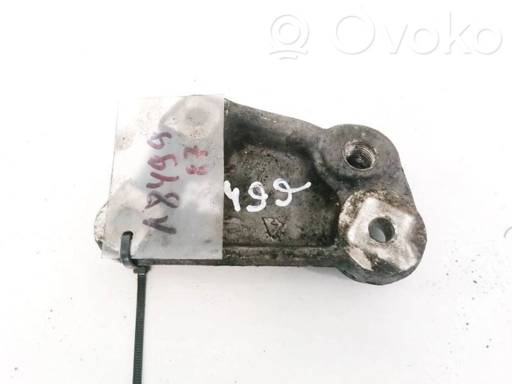 Citroen C4 I Engine mounting bracket 