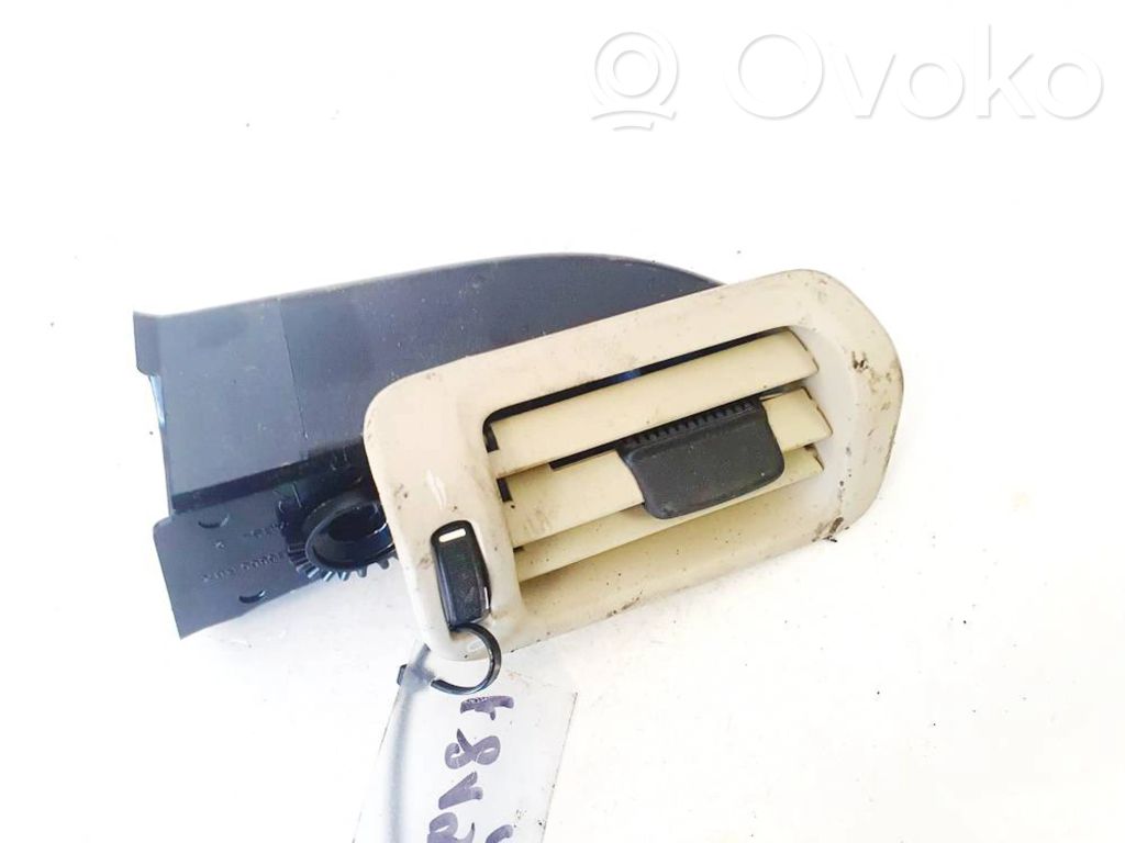 Volvo S80 Griglia di ventilazione centrale cruscotto