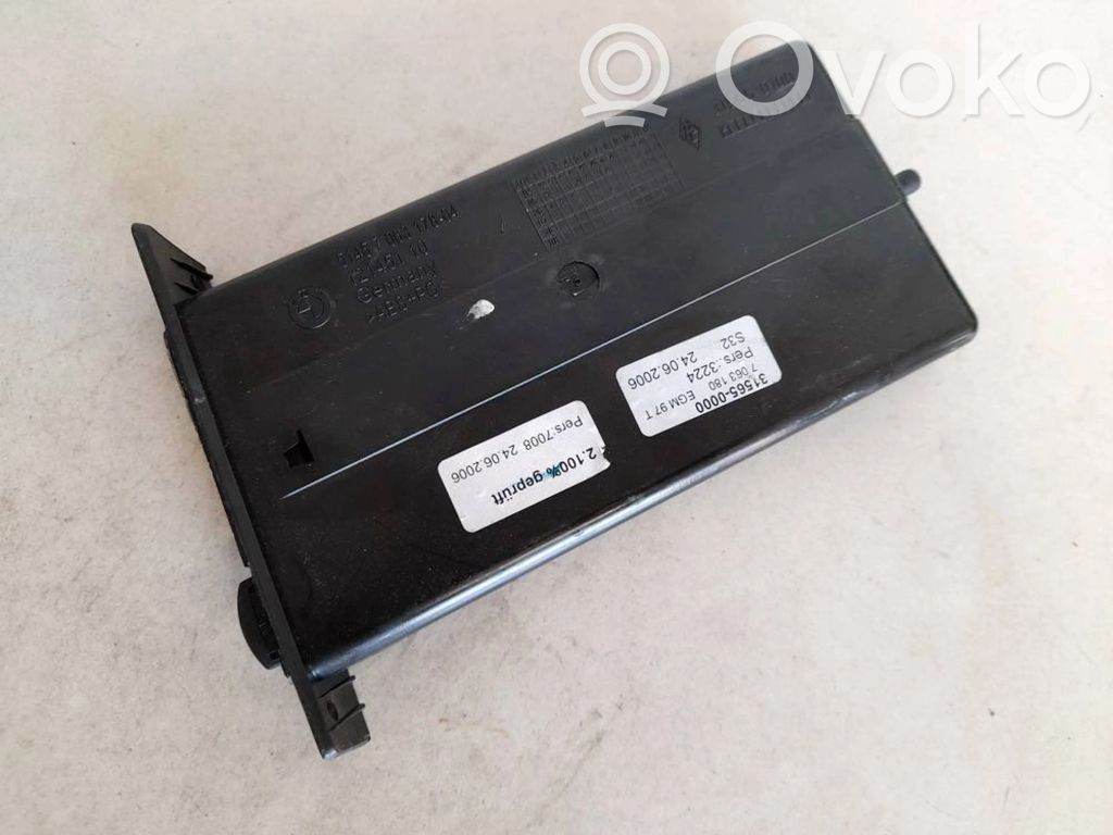 BMW 5 E60 E61 Cup holder 