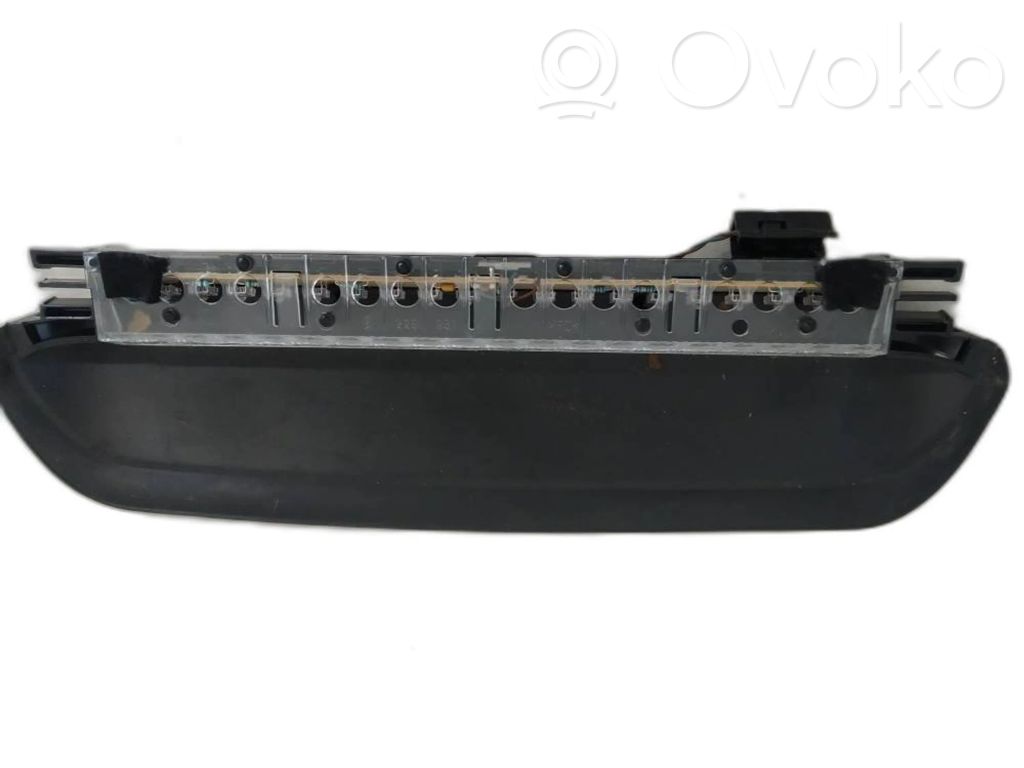 Dritte Bremsleuchte   A046811,A046811