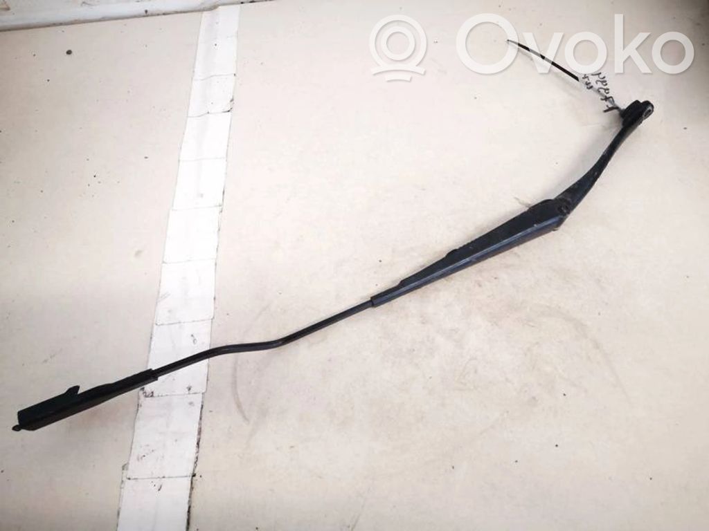 Fiat Punto (188) Ramię wycieraczki szyby przedniej / czołowej 