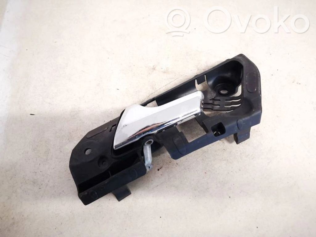 Mercedes-Benz ML W164 Poignée inférieure de porte avant