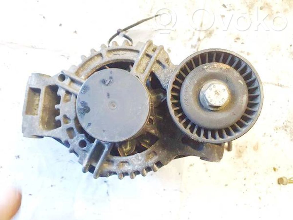 BMW 1 E81 E87 Generator/alternator 