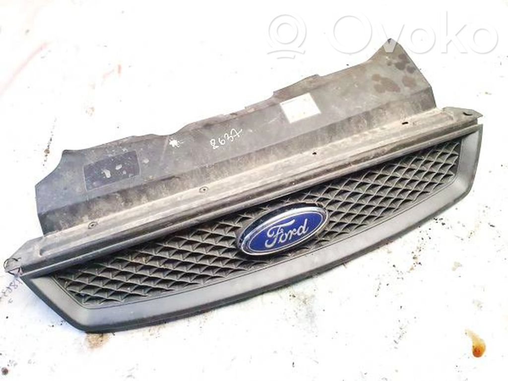 Ford Focus Etusäleikkö 