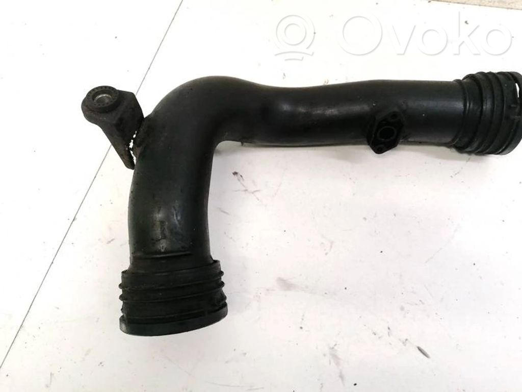 Volkswagen Touran I Tubo flessibile intercooler