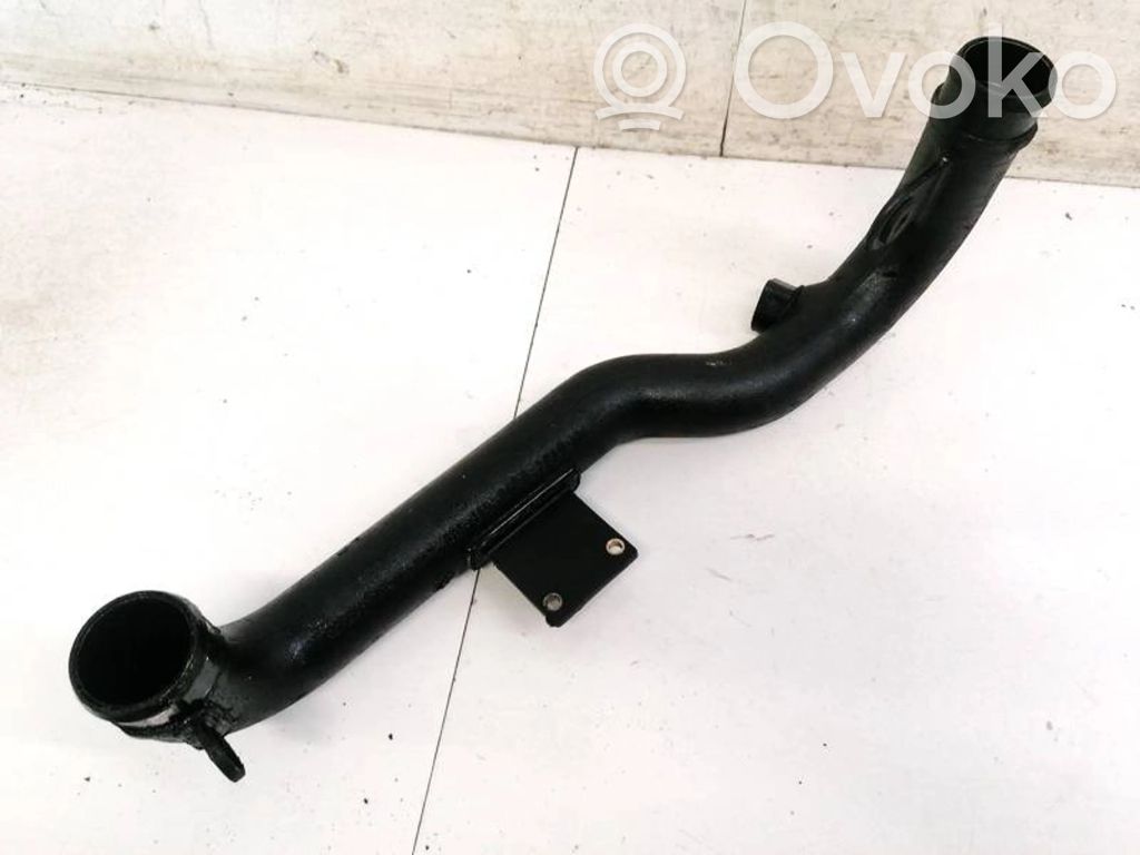 Volkswagen PASSAT B5.5 Furtun/conductă intercooler 