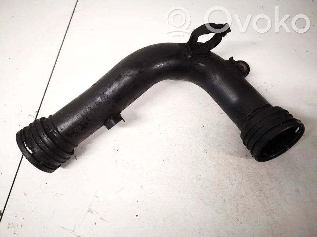 Volkswagen PASSAT B6 Tubo flessibile intercooler