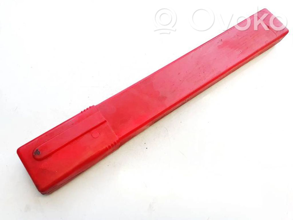 Mercedes-Benz C W203 Segnale di avvertimento di emergenza