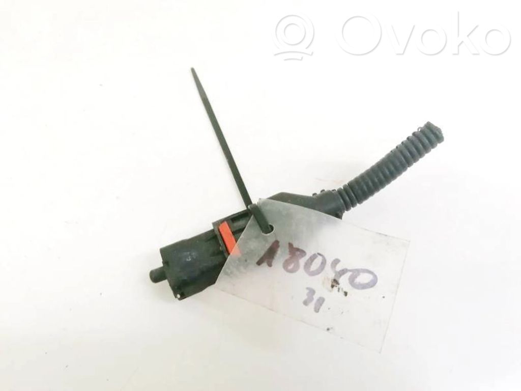 Sensor