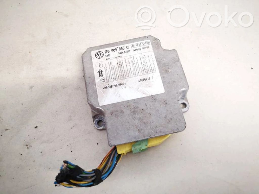 Volkswagen Touran I Unitate/modul de comandă airbaguri 