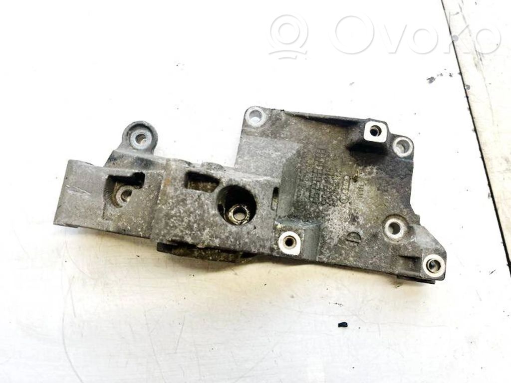 Volkswagen Polo Supporto di montaggio del motore (usato) 