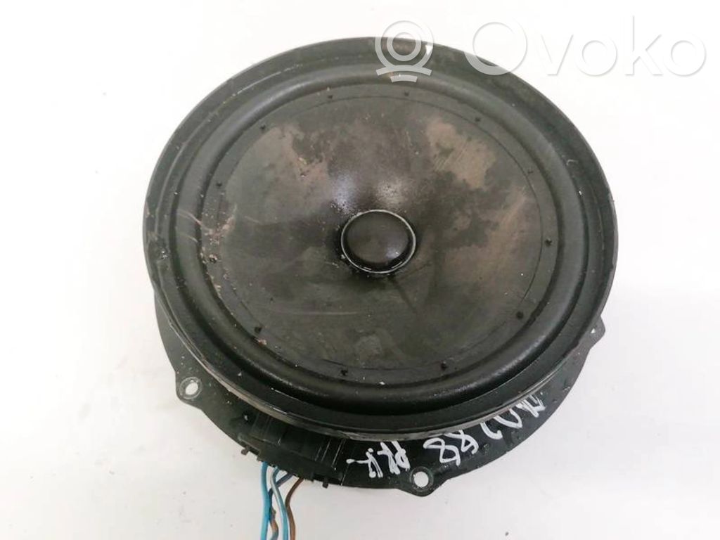 Skoda Octavia Mk2 (1Z) Etuoven kaiutin 