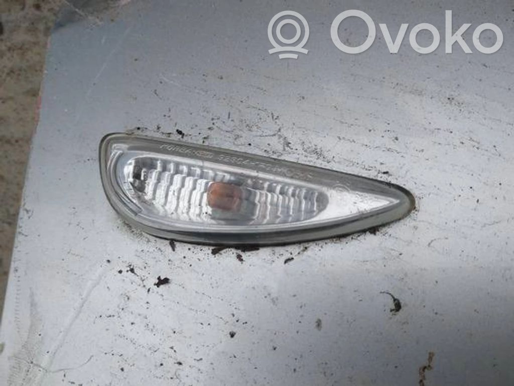 Hyundai i30 Feu clignotant répétiteur d'aile avant 