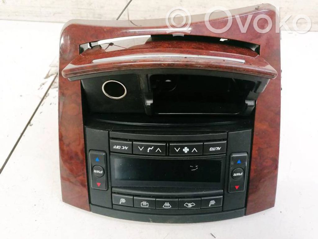 Cadillac SRX Climate control unit 