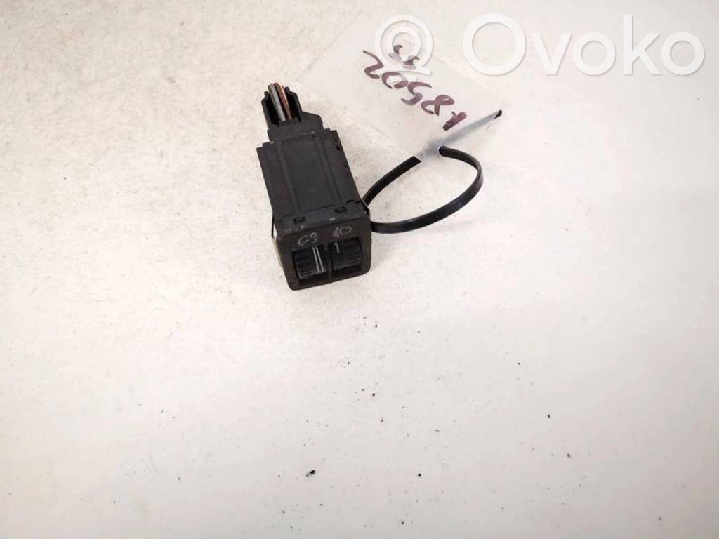 Volkswagen PASSAT B6 Interruttore di regolazione livello altezza dei fari 