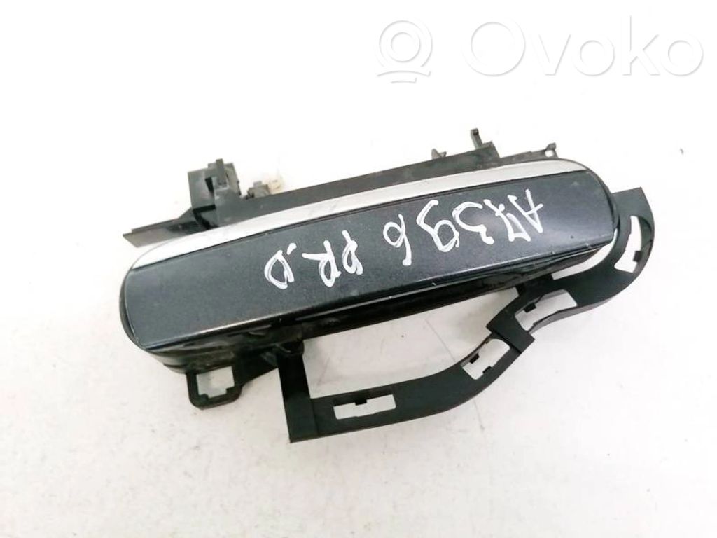 Manecilla externa puerta delantera   4F0837886,4F0837886