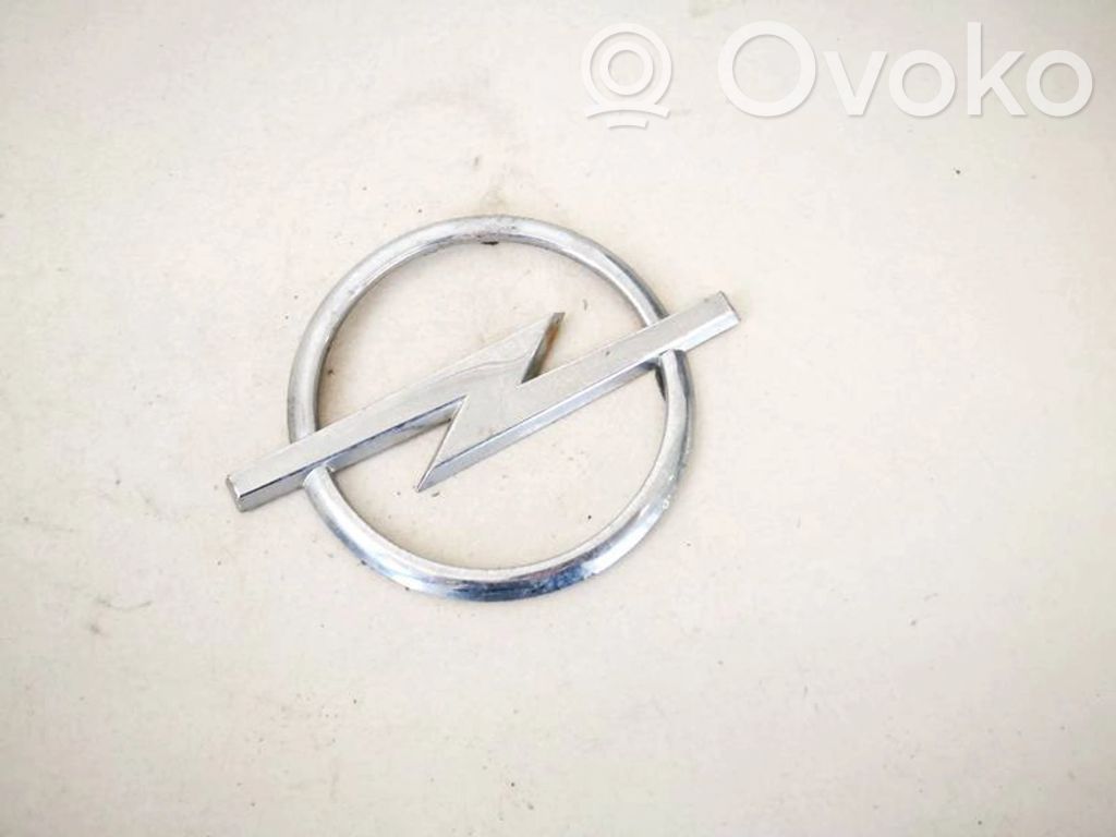 Opel Vectra C Emblemat / Znaczek 
