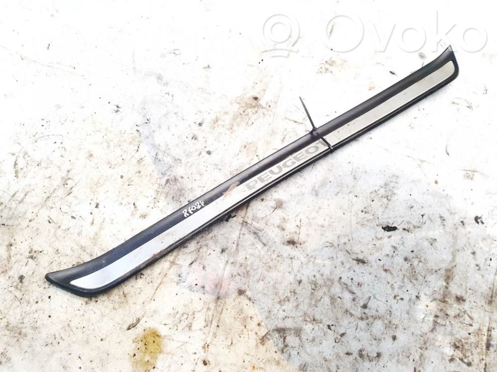Peugeot 607 Copertura del rivestimento del sottoporta anteriore 