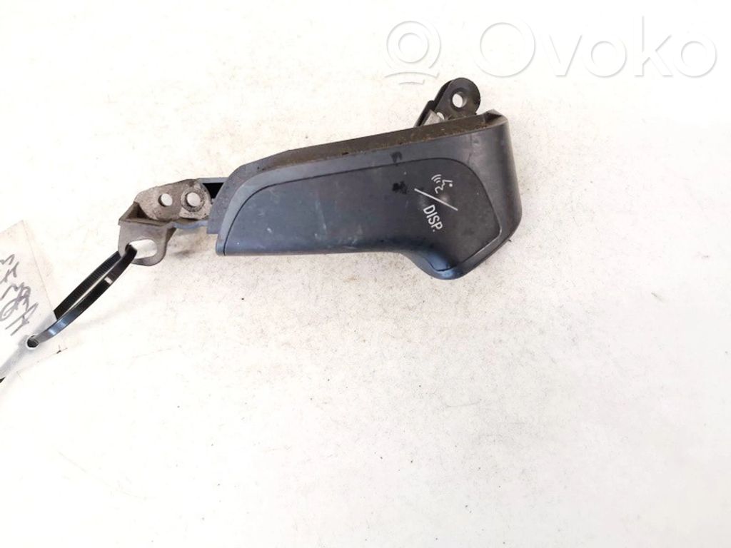 Toyota Avensis T250 Butoane/comutatoare pe volan 