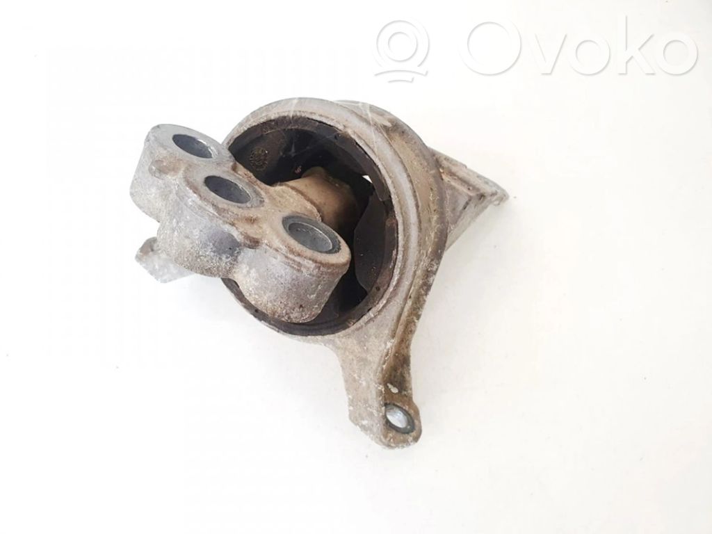 Opel Astra G Wspornik / Mocowanie silnika 