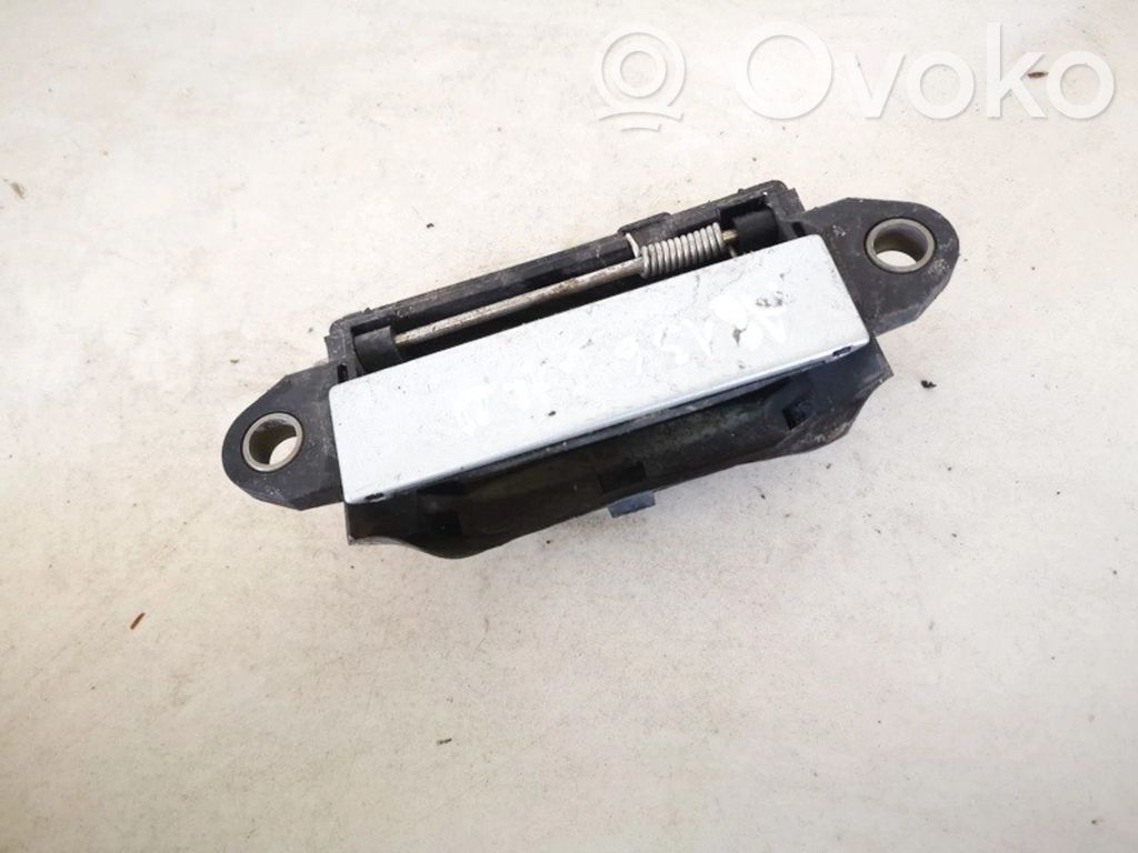 Audi A4 S4 B5 8D Maniglia esterna per portiera anteriore