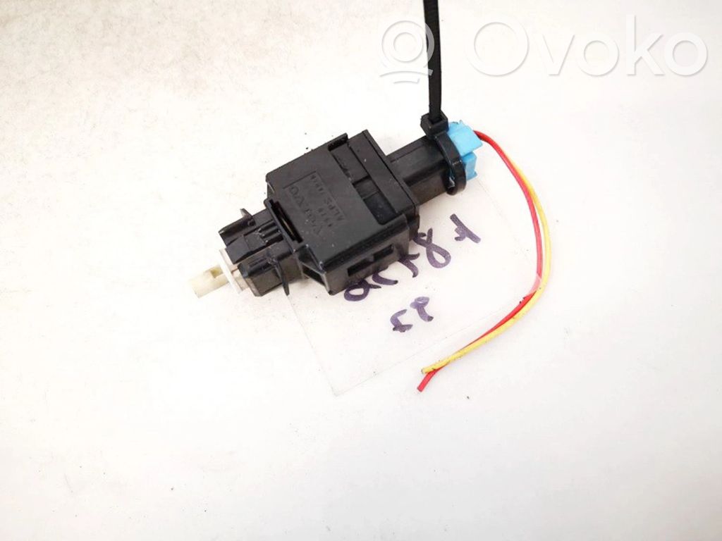 Interruptor sensor del pedal de freno   9442070,9442070
