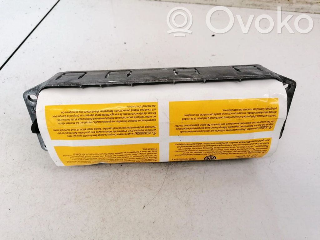 Volkswagen Touran I Airbag de passager 
