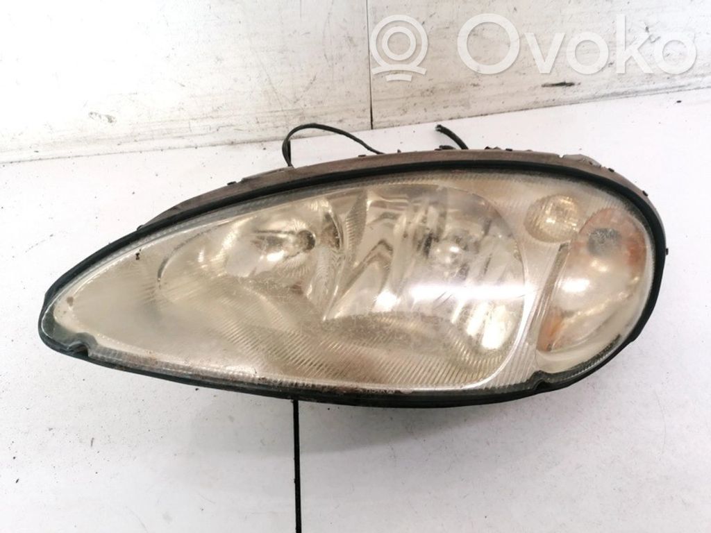 Chrysler PT Cruiser Phare frontale 