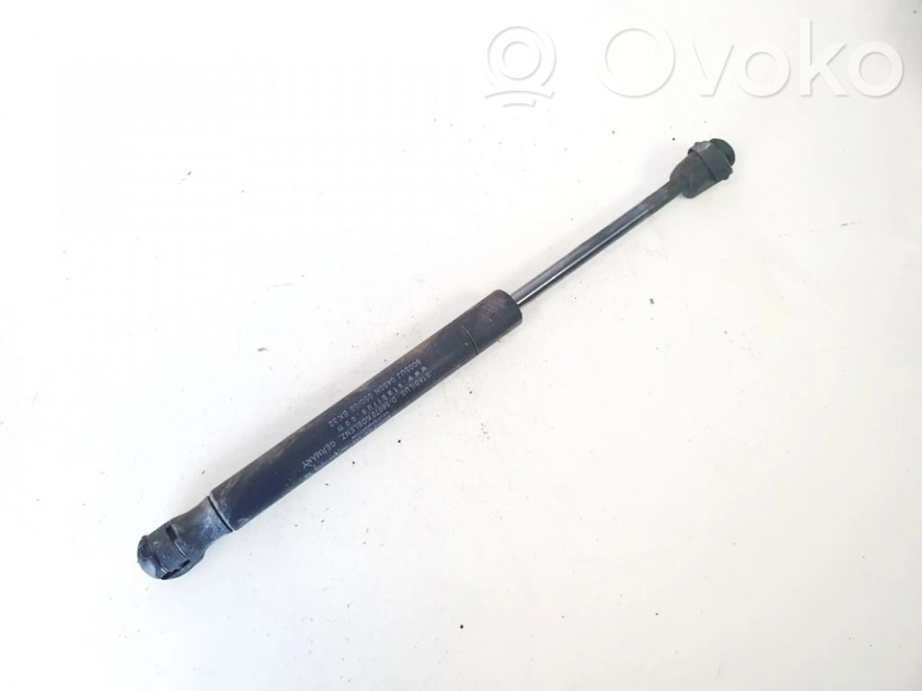 Volvo V70 Konepellin kaasujousi