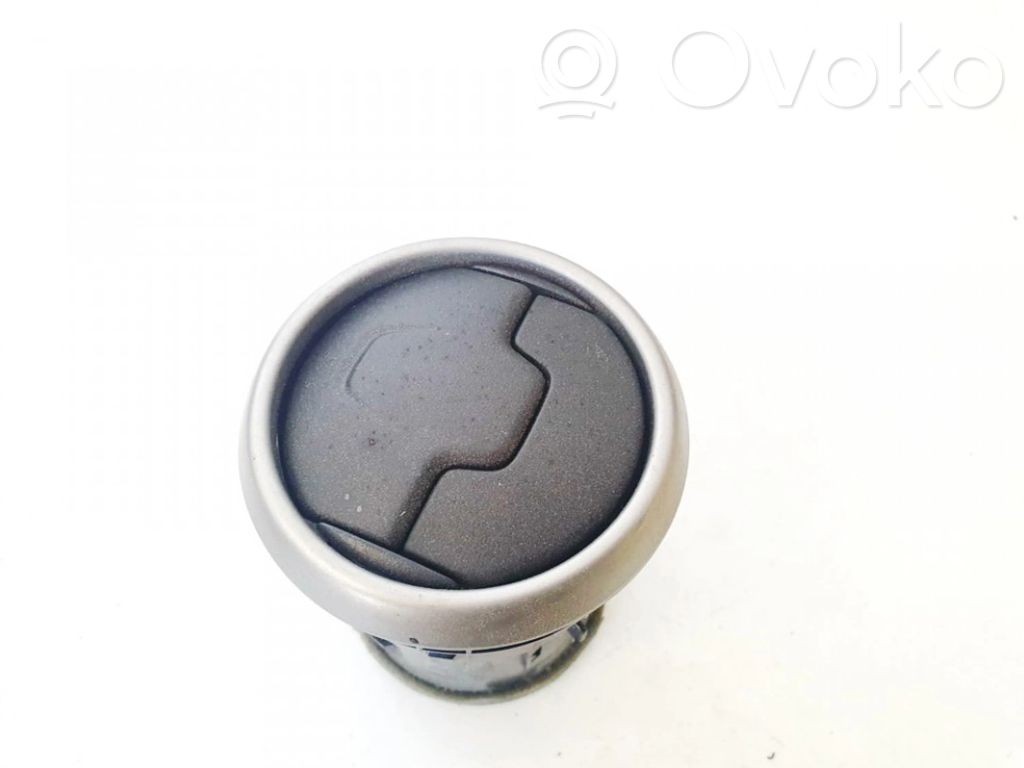 Grilă ventilație centrală   68760JD10A,68760JD10A