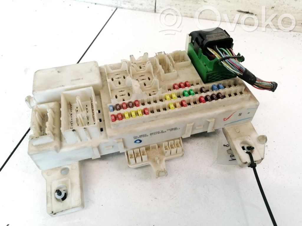 Mazda 3 I Fuse box set 