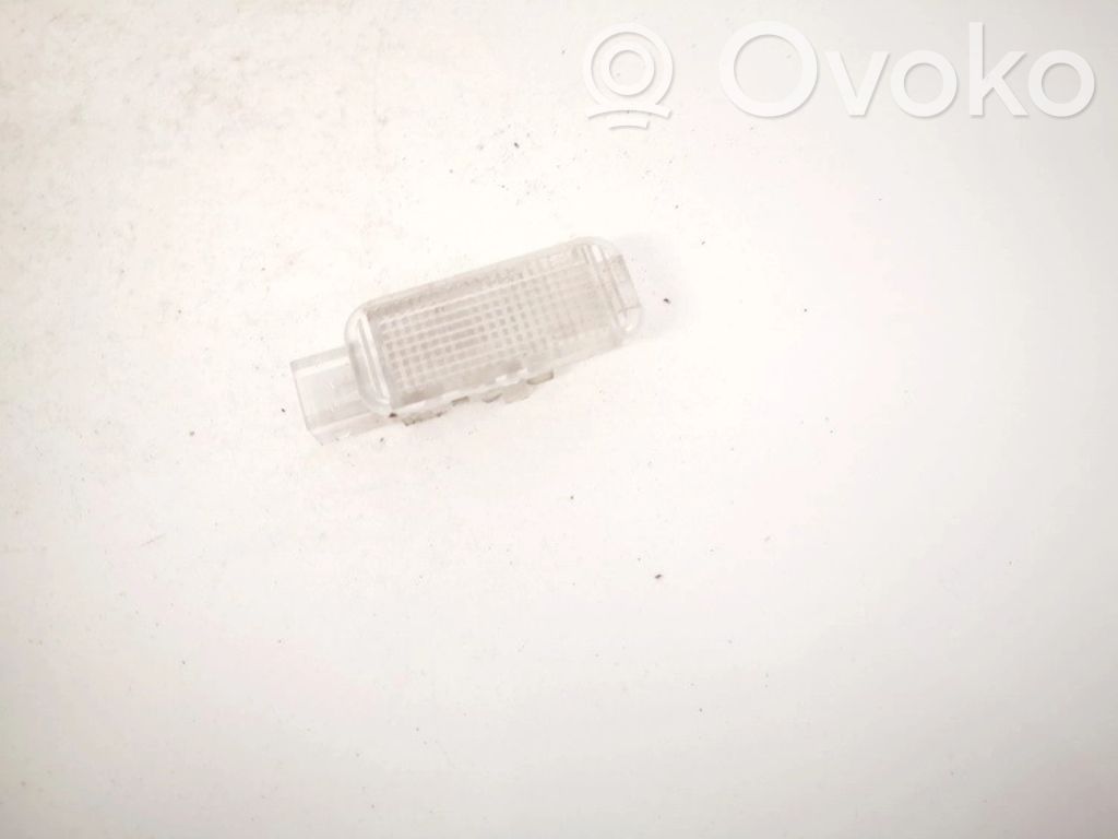 Audi A6 S6 C5 4B Alte lămpi de interior 