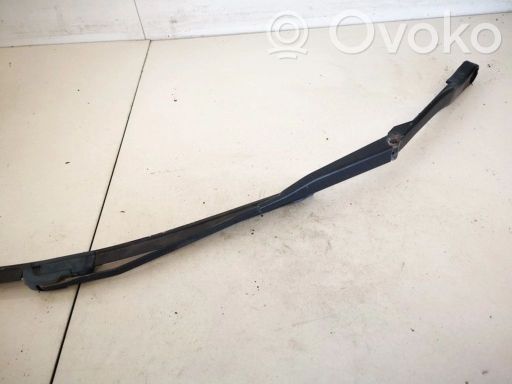 Audi A8 S8 D2 4D Ramię wycieraczki szyby przedniej / czołowej 