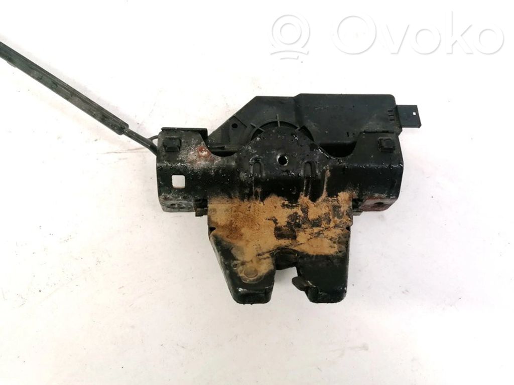 Serrure de loquet coffre   8196401,8196401