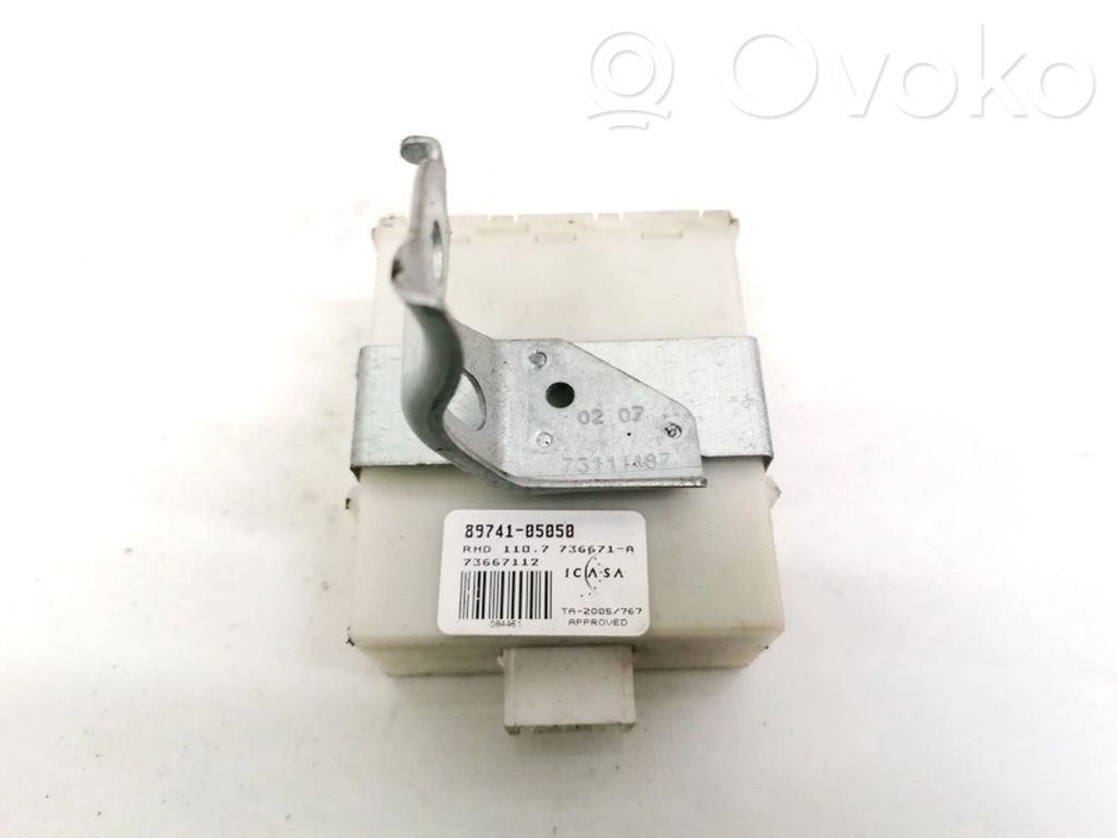 Toyota Avensis T250 Centralina/modulo portiere 