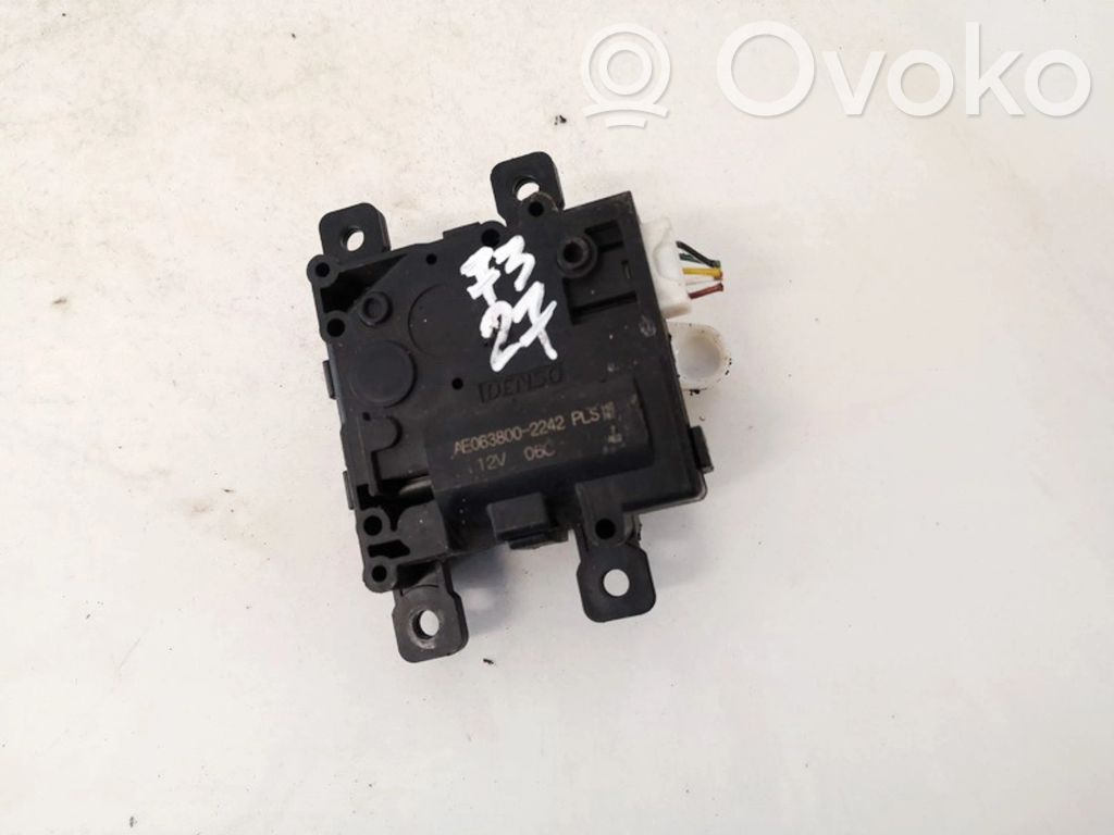 Toyota Hilux (AN120, AN130) Moteur / actionneur de volet de climatisation